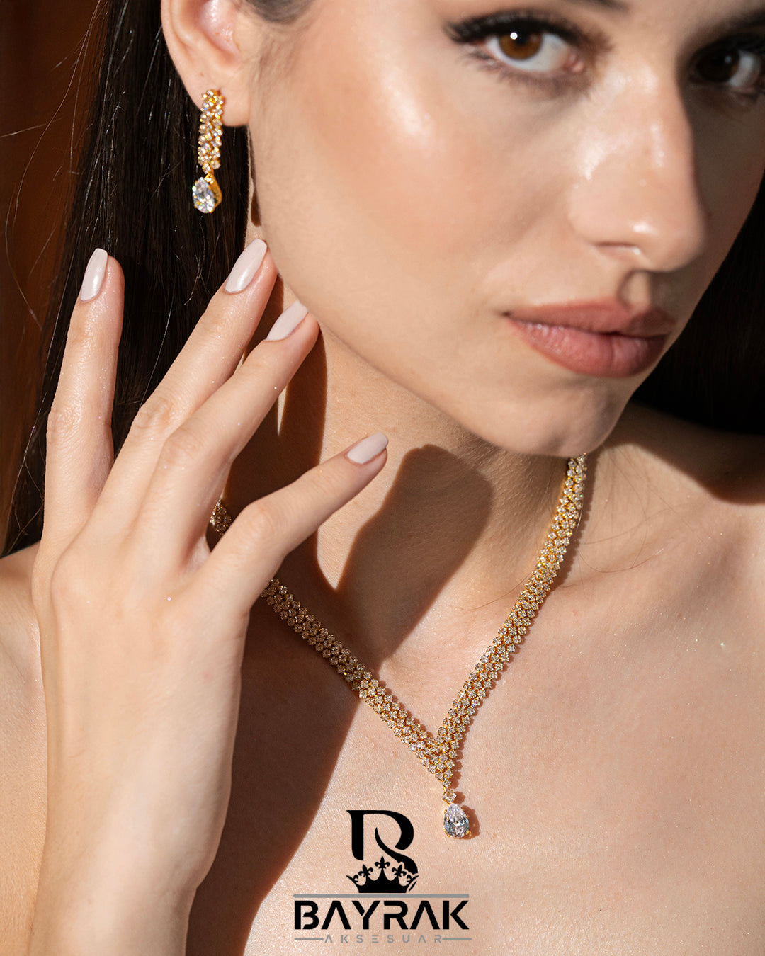 LB 2520 | Zirkon Taşlı Takı Seti