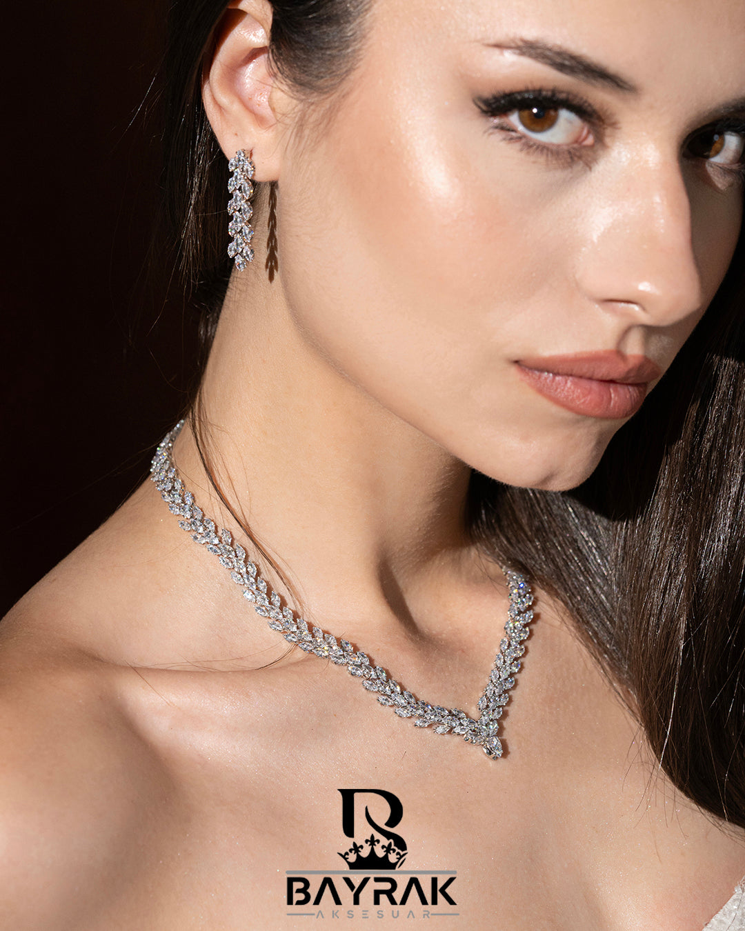 LB 2509 | Zirkon Taşlı Takı Seti