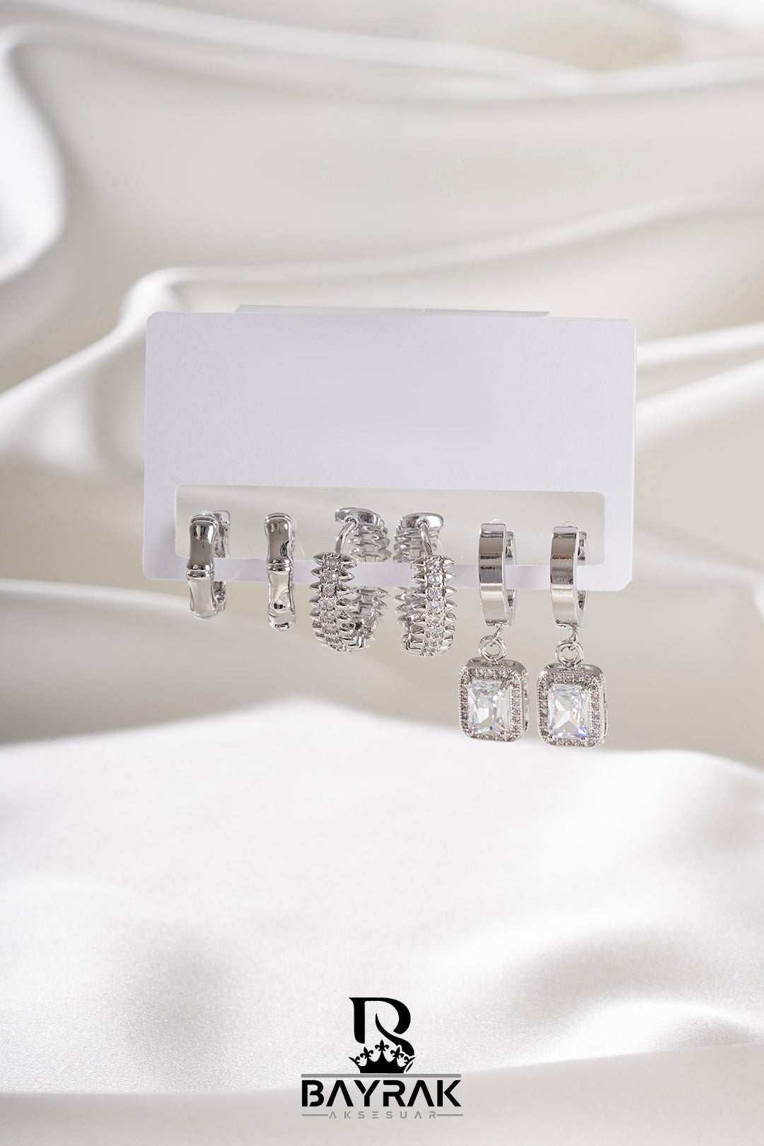 ARİA 386 | KÜPE SETLERİ