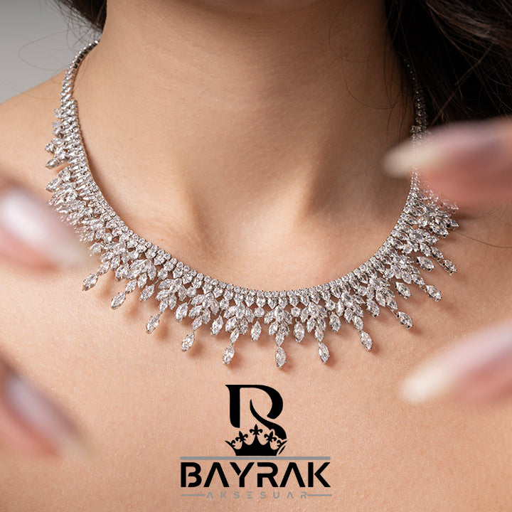 ILARIA - 660 - / Zirkon Taşlı Takı Seti