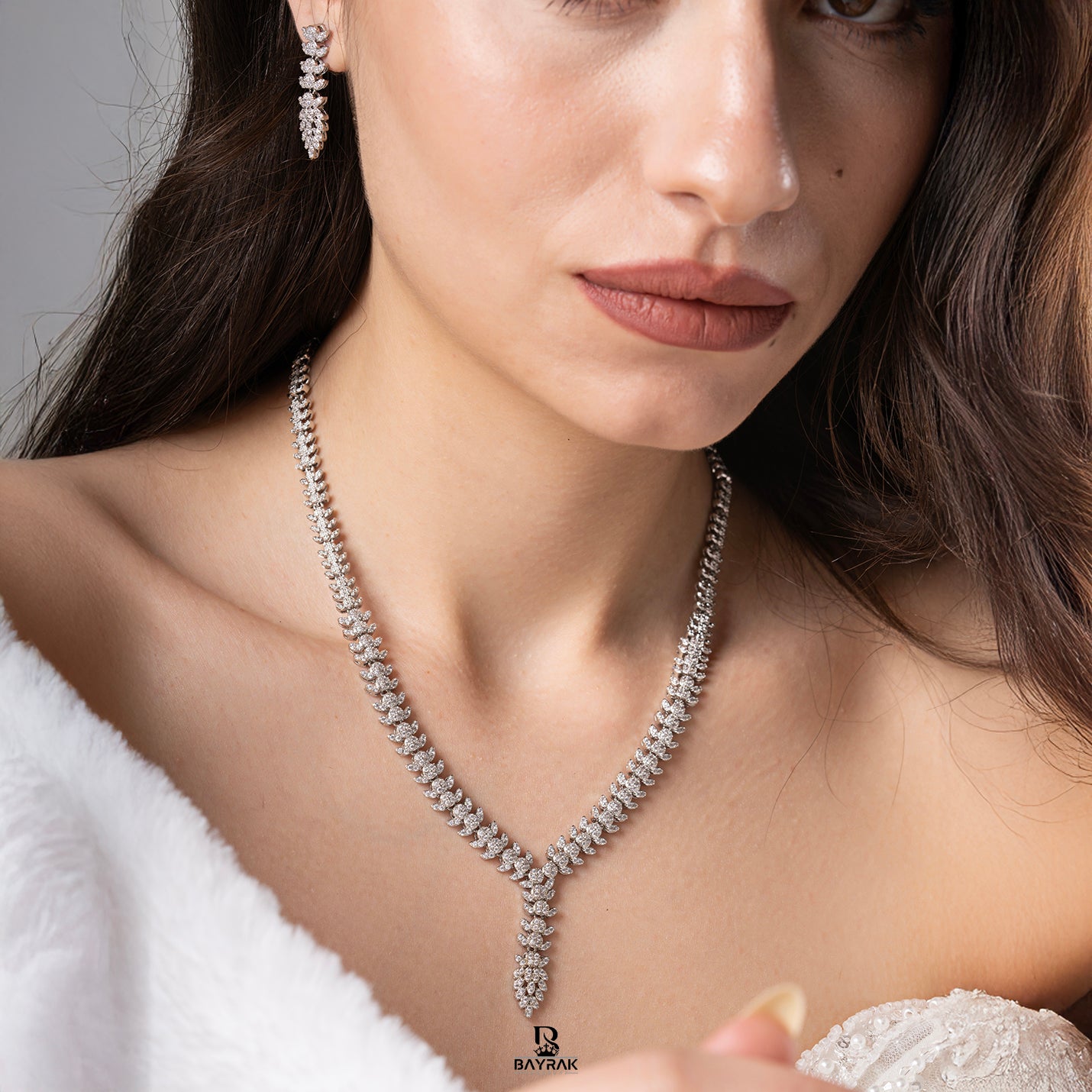 ILARIA - 840 - / Zircon Stone Bridal Set