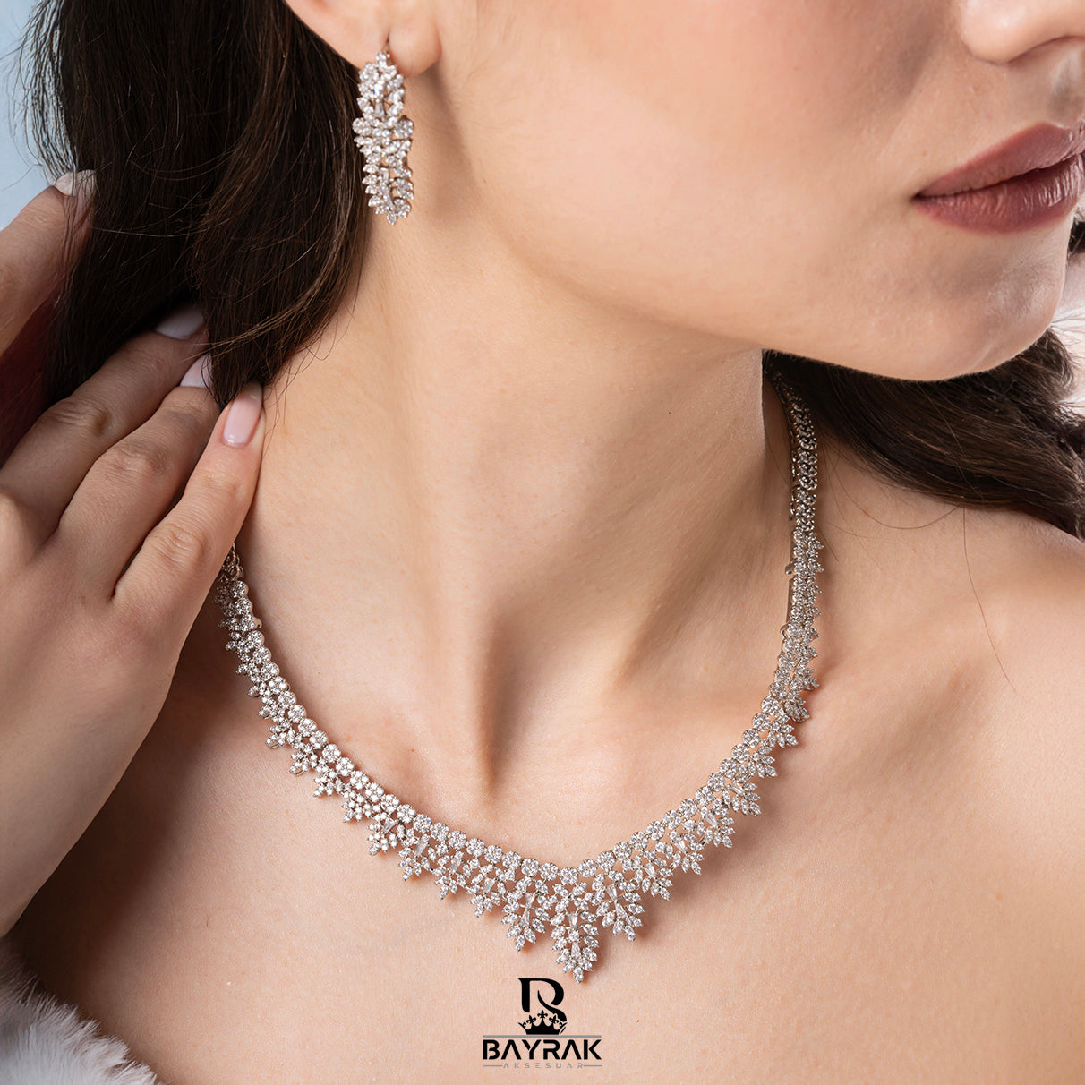 ILARIA - 860 - / Zircon Stone Bridal Set