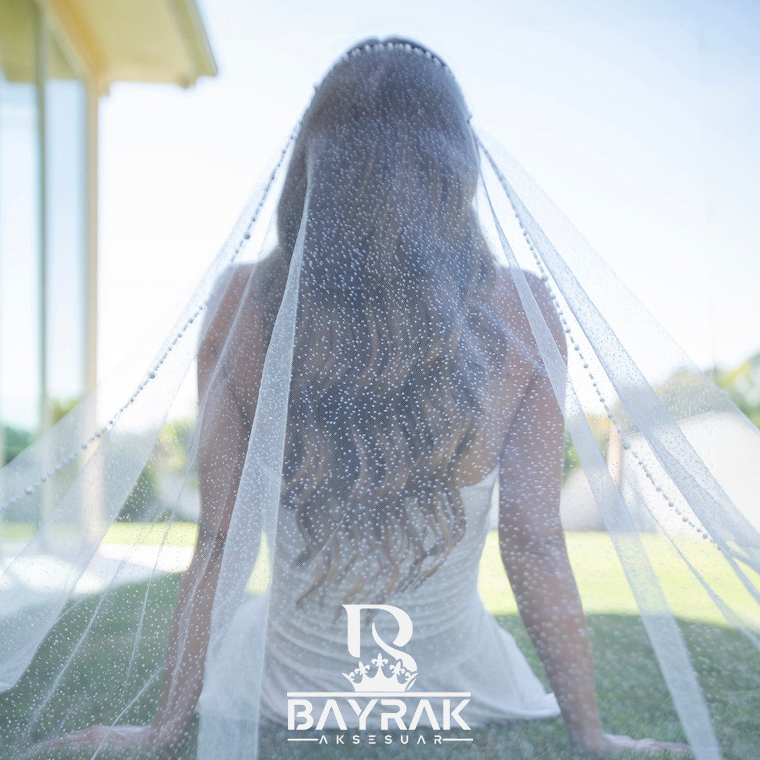 ELEGANCE - 420 - / Glittery Bridal Veil