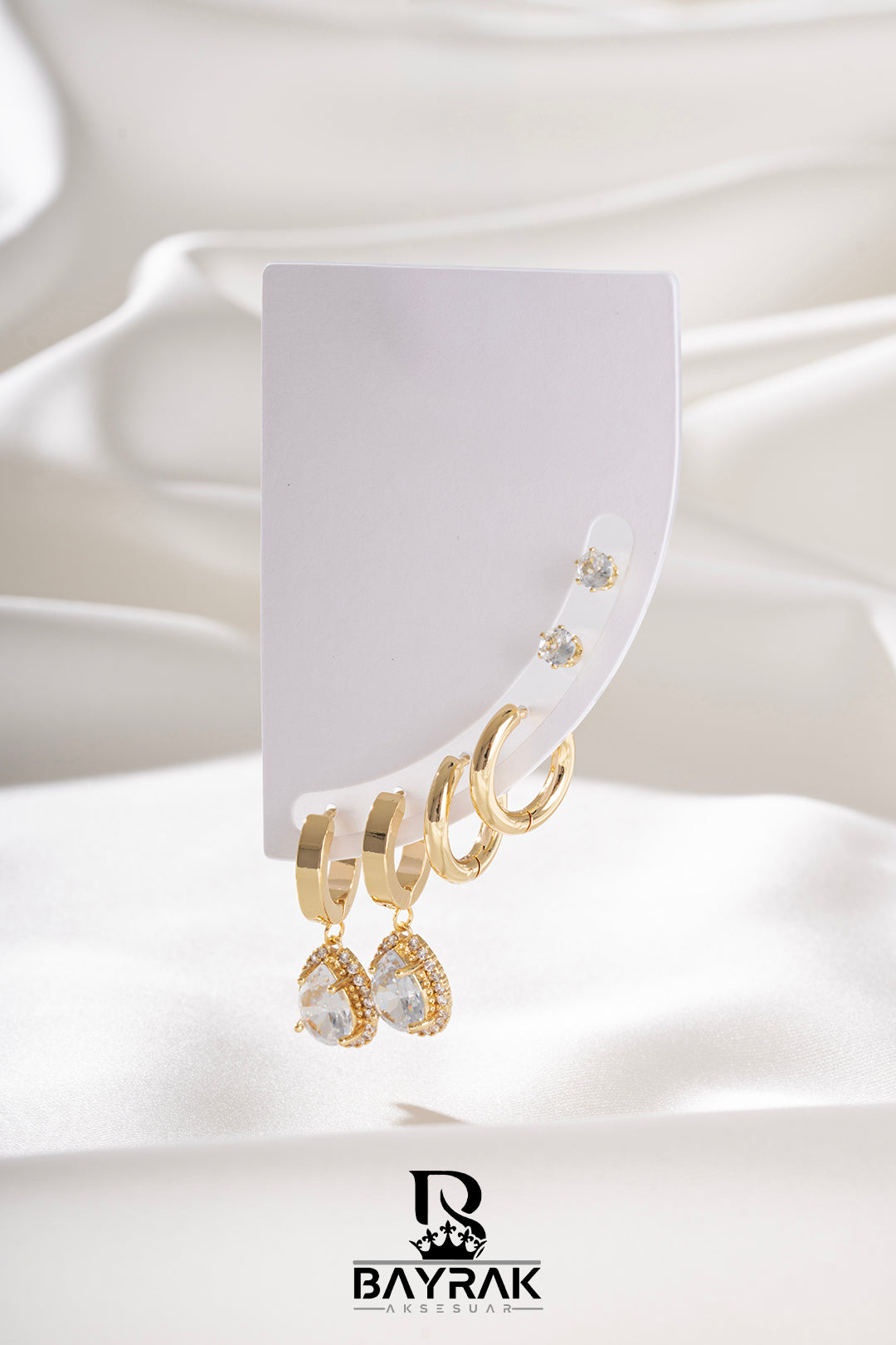 ARİA 376 | KÜPE SETLERİ