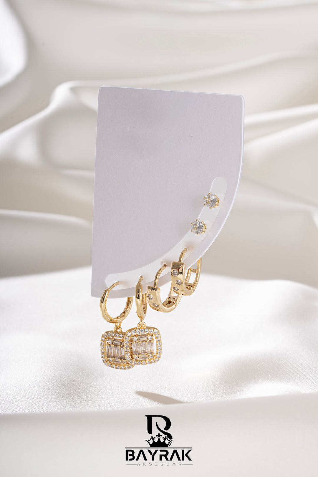 ARİA 380 | KÜPE SETLERİ