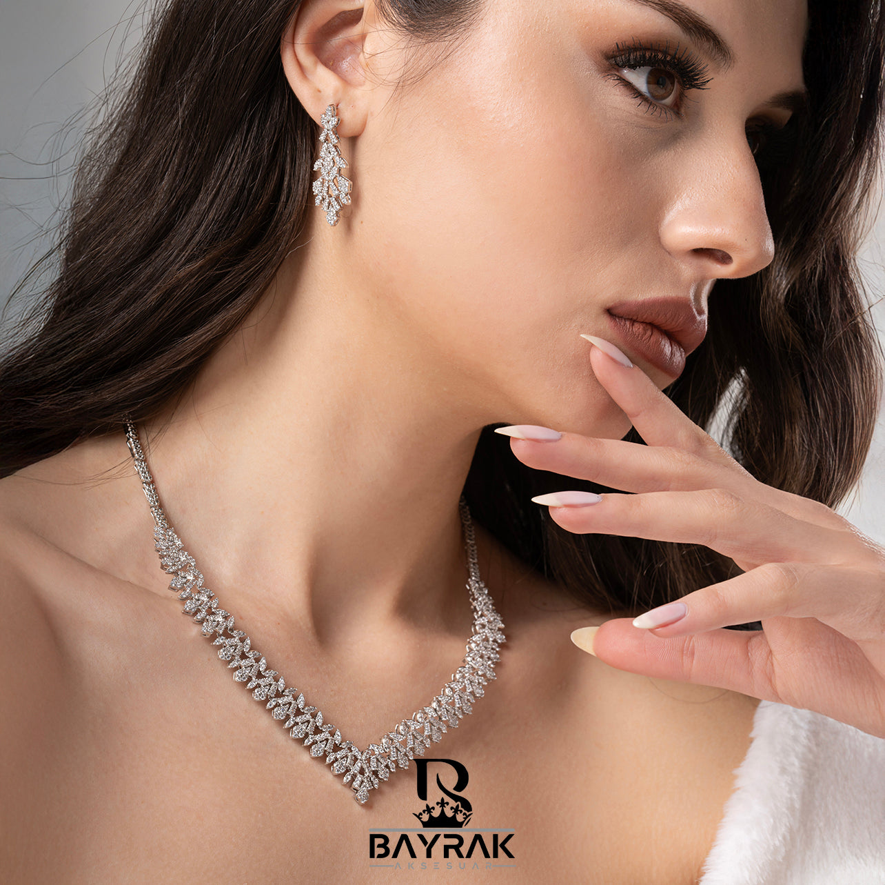 ILARIA - 805 - / Zircon Stone Bridal Set 