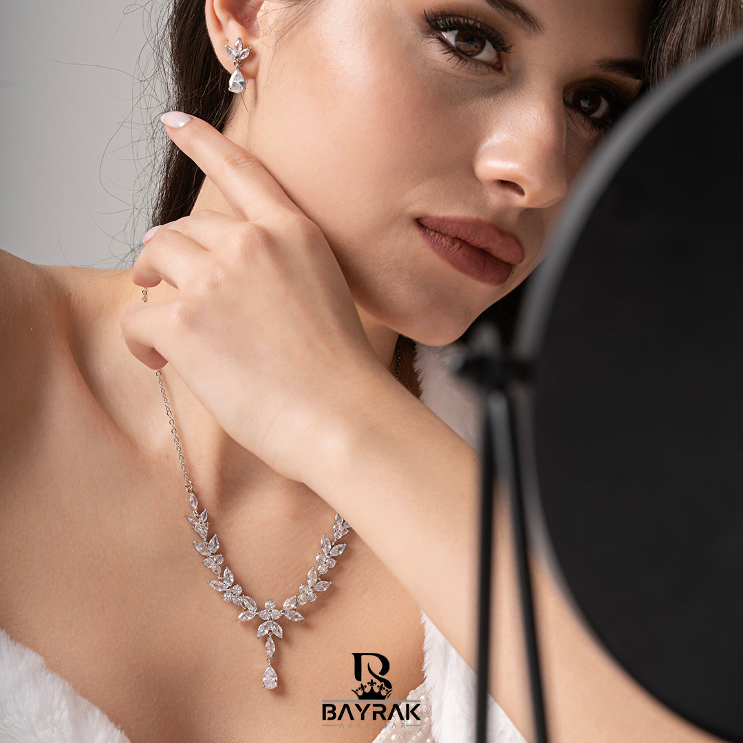 ILARIA - 135 - / Zircon Stone Bridal Set