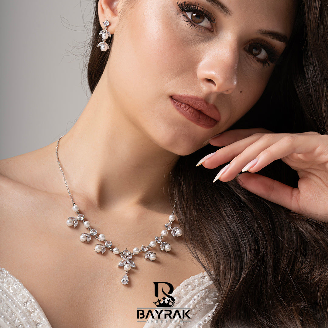 ILARIA - 155 - / Zircon Stone Bridal Set