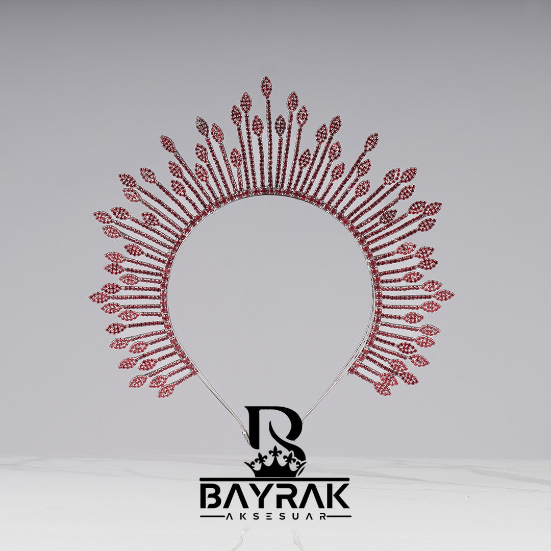MAIRA -011- After Party Crown