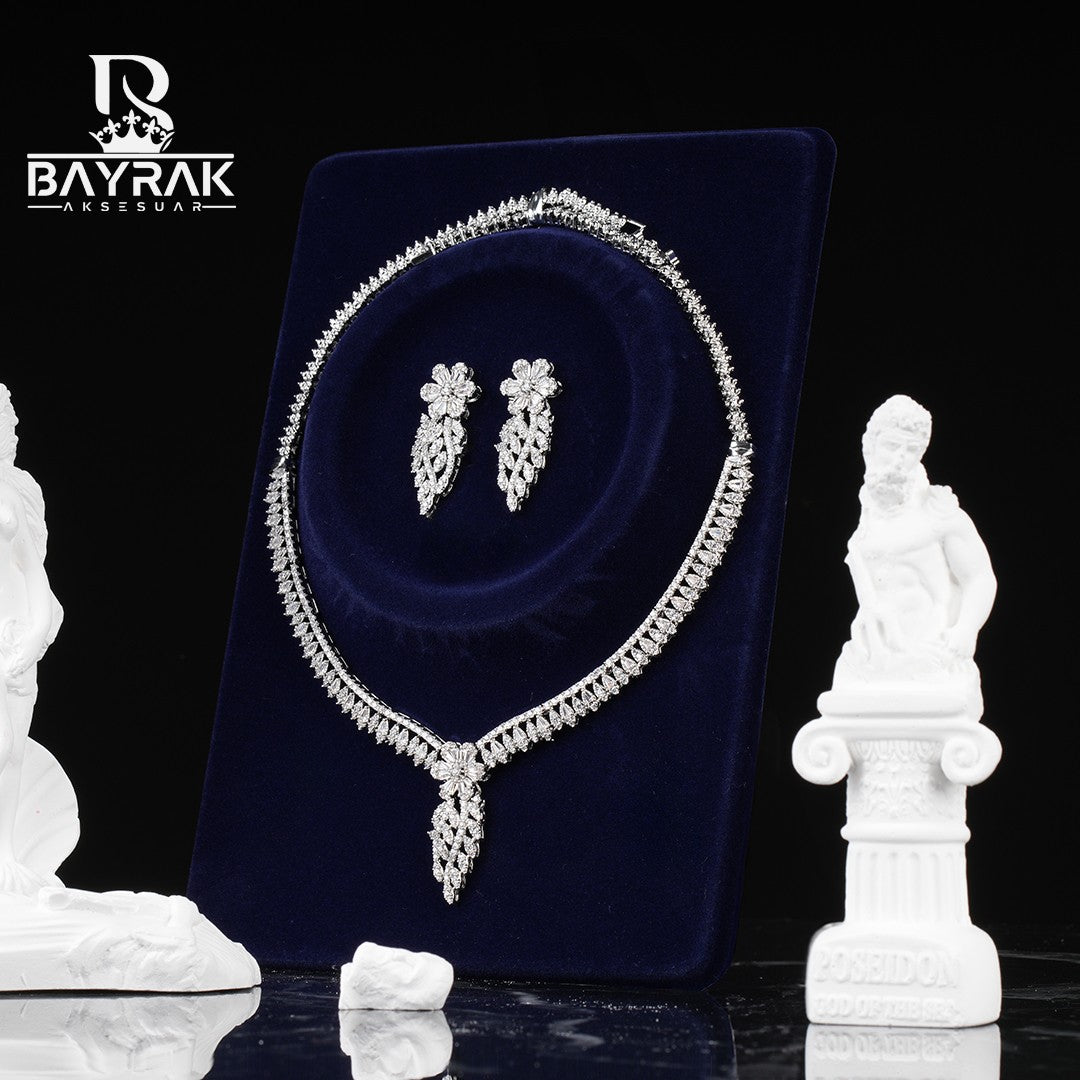 AURA - 760 - / Zircon Stone Bridal Set