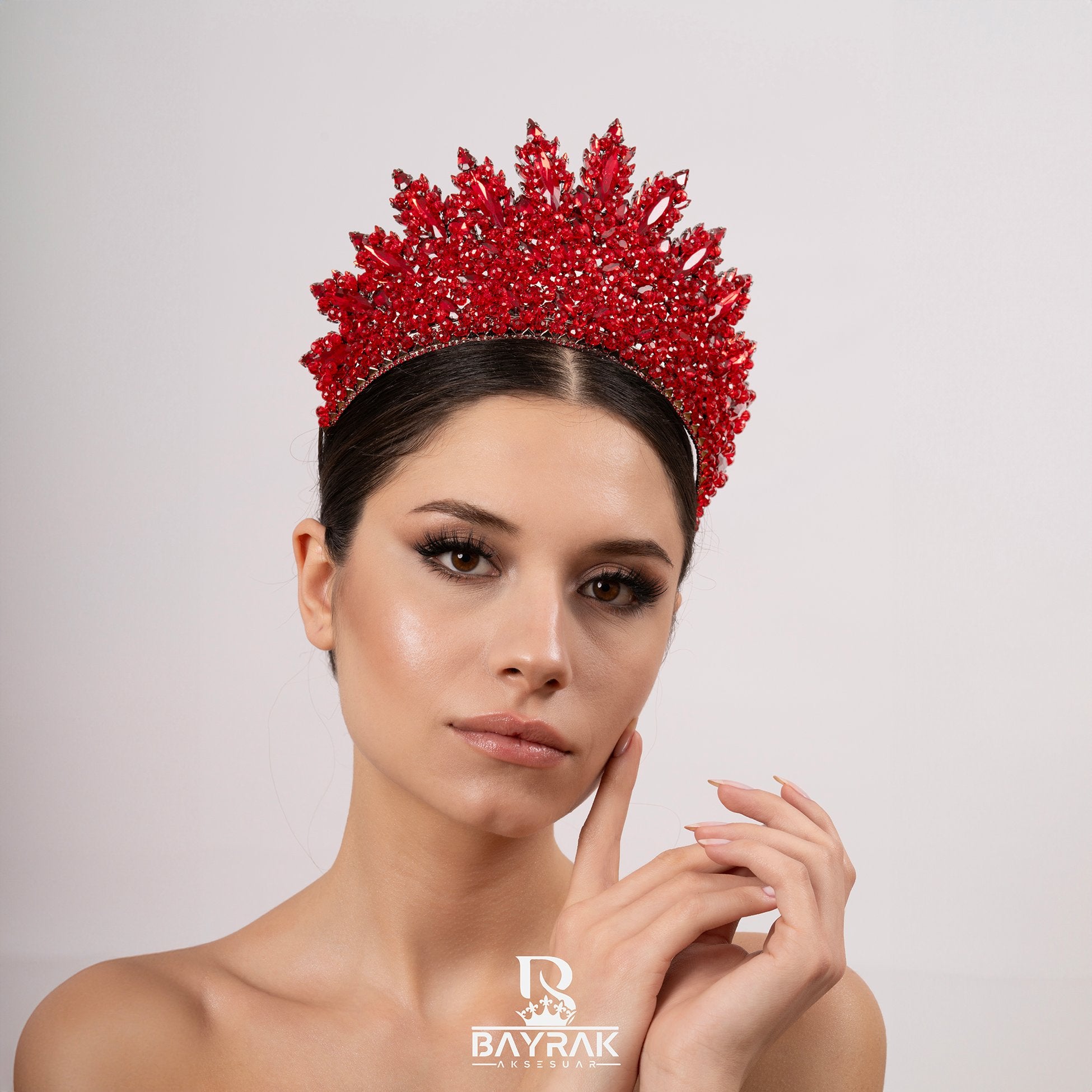 HERA -324- / Kına Tacı